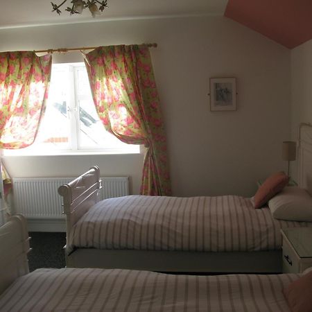 Laragh House B&B Килкенни Номер фото