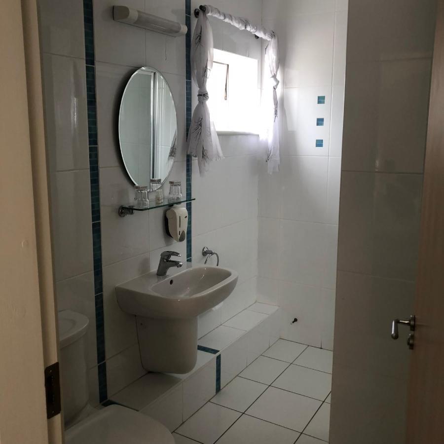 Laragh House B&B Килкенни Экстерьер фото